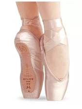 Sansha "Lyrica" 404 Ballet Pointe Shoes, Full Shank, Peach Pink, NEW Size 11M