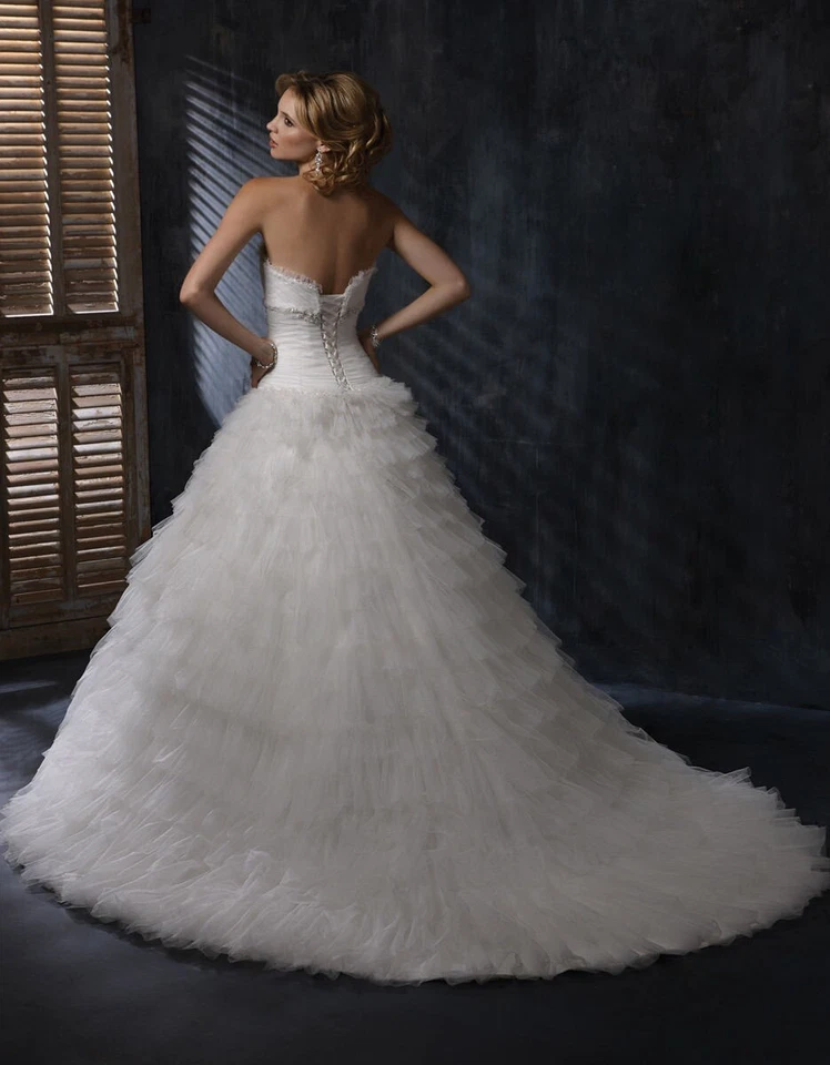 Maggie Sottero Madelyn Wedding Gown Ivory Size 4 - NWT - Image 2 of 2