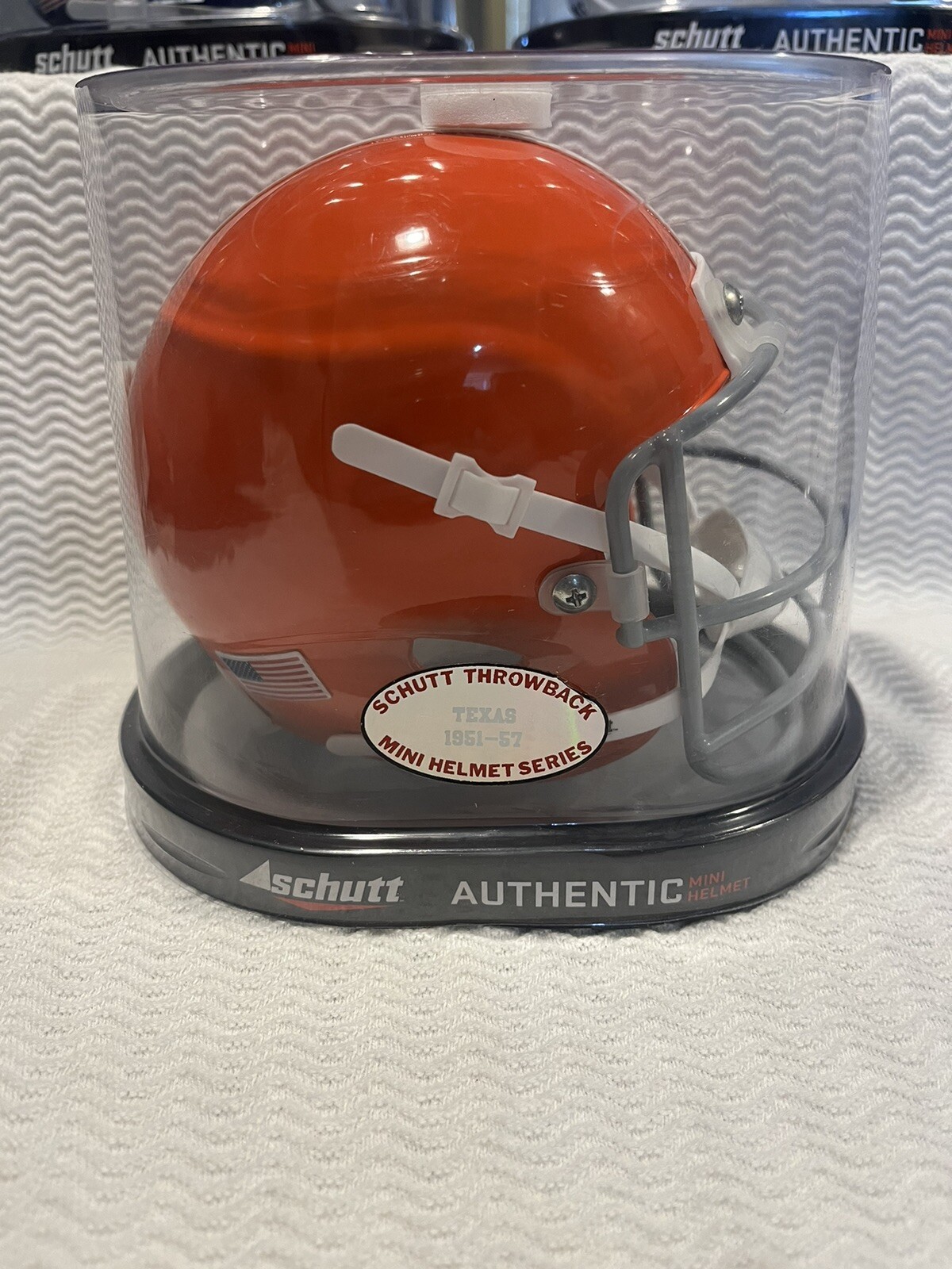 Texas Longhorns 1951-57 NCAA Throwback Schutt Mini Helmet!