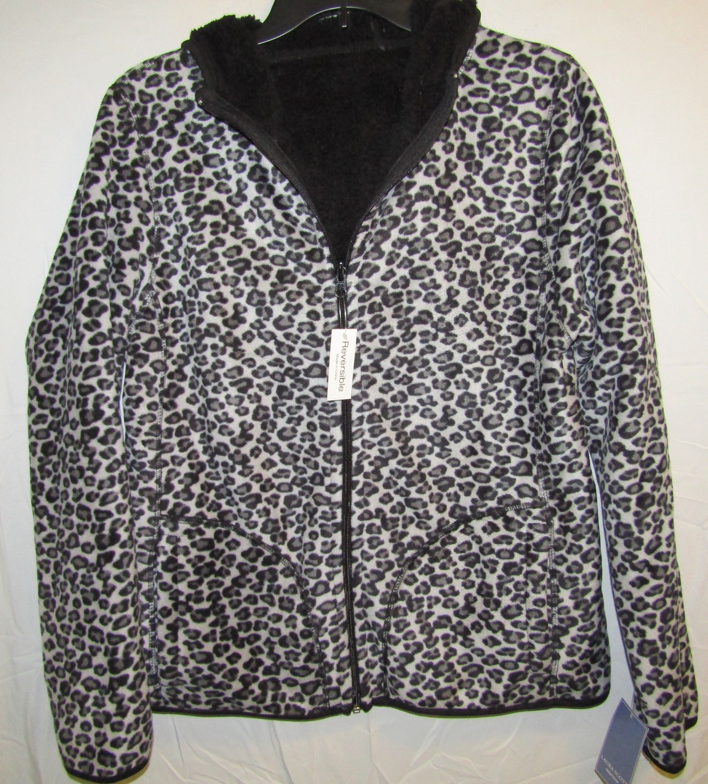 LAURA SCOTT WOMENS GREY LEOPARD PRINT 