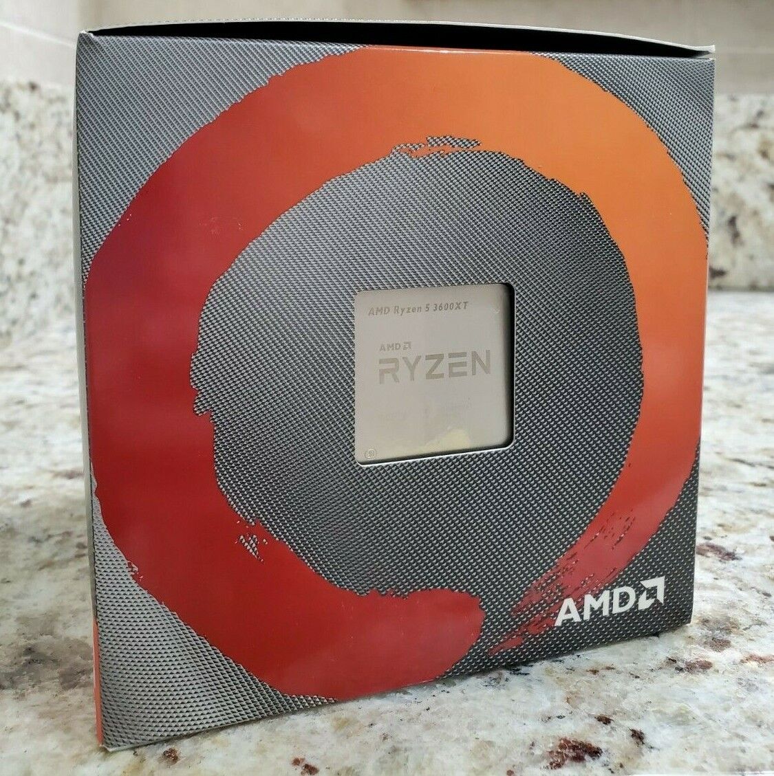 AMD Ryzen 5 3600XT Processor (4.5 GHz, 6 Cores, Socket AM4) - 100