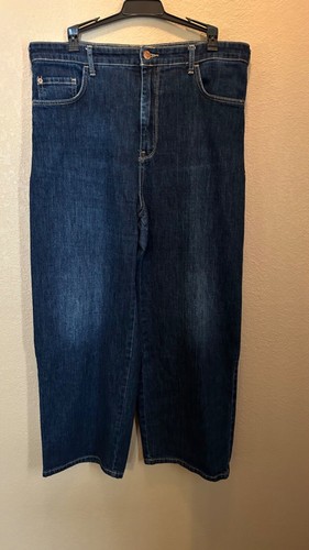 Anthropologie Pilcro high rise wide leg cropped lightweight jeans 32