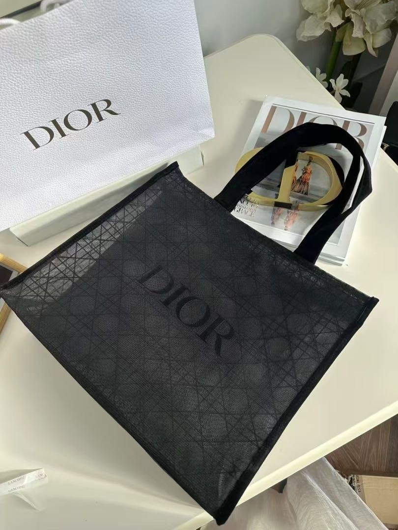 ディオール　バック DIOR | Dior Hit the Road フラップ付き バックパック