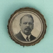 VICTORIAN ERA MOURNING JEWELRY BROOCH, FEATURES ALBUMEN PHOTO OF GENTLEMAN