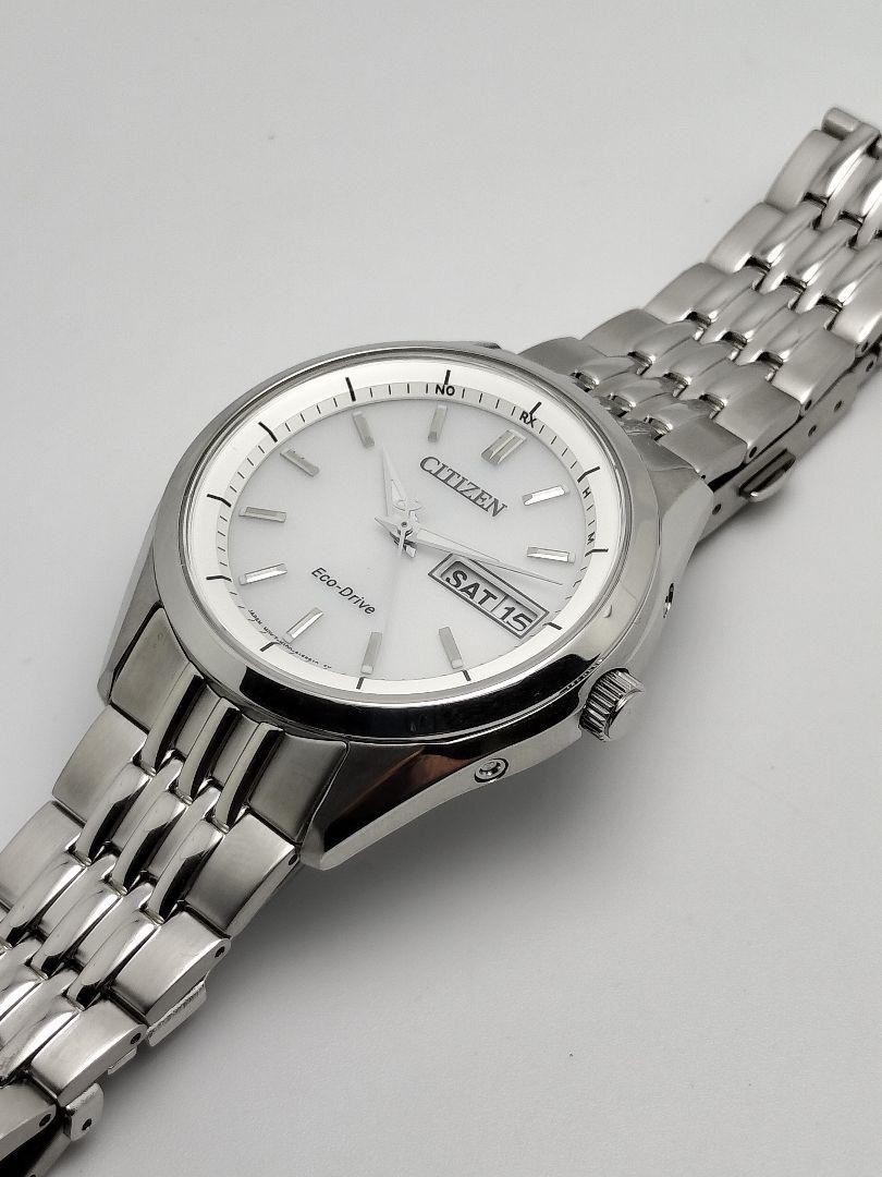 【美品】CITIZEN　H100‐S113156 電波ソーラー Citizen Radio Solar Day Date Watch 7-Row Strap H100-S113156