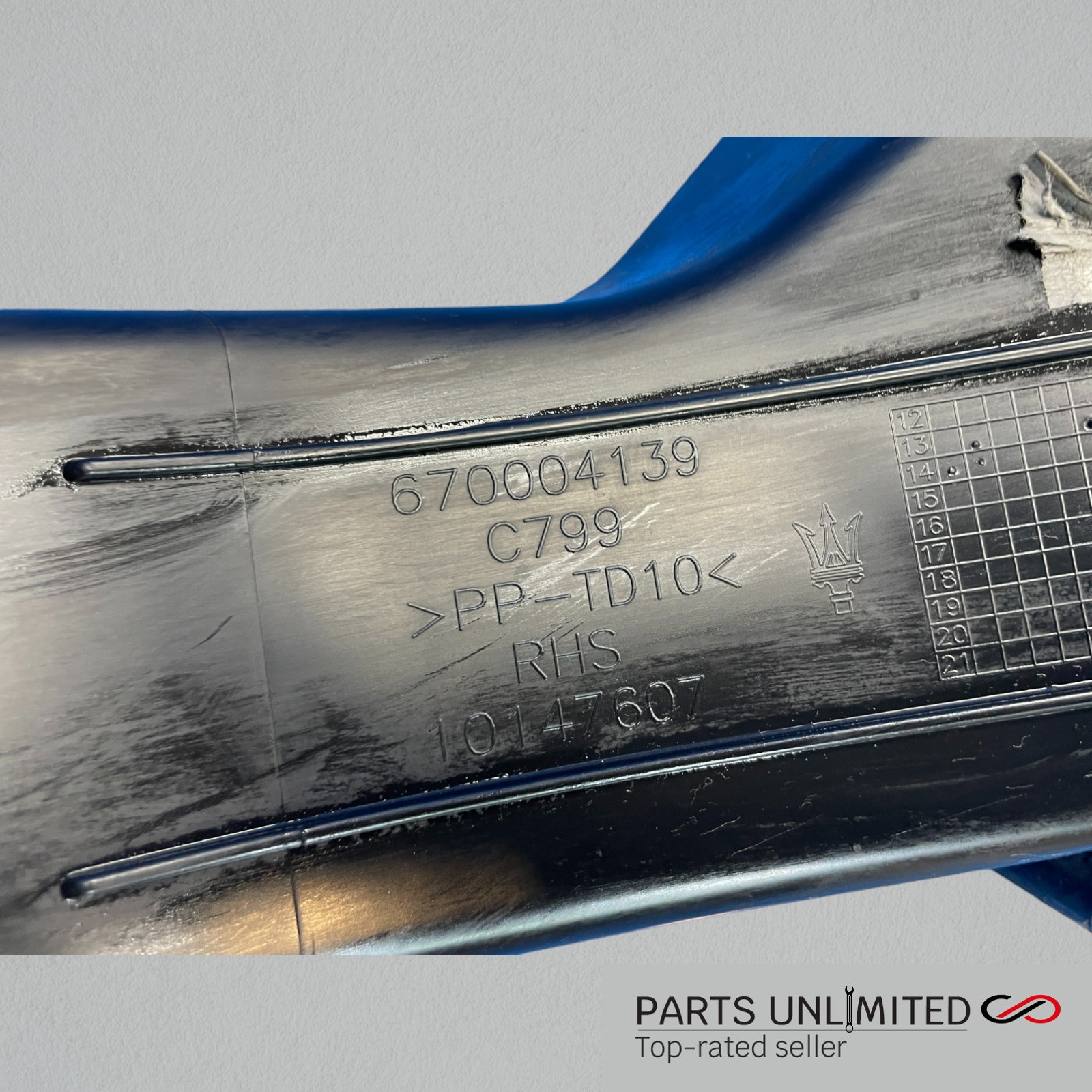 14-20 Maserati Ghibli OEM Right side turbo intercooler air duct trim shroud