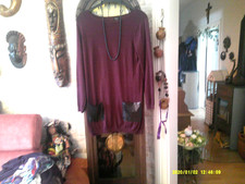 Damen-Long-Pullover,Gr.44,46,weinrot,m. Kette,2 Fake-Ledertaschen nur anprobietr