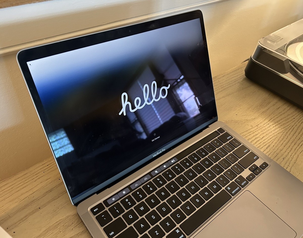 MacBook Pro 13-inch M1 2020, See Photos For Serial Number MacBook Pro 13-inch M1 2020, See Photos For Serial Number