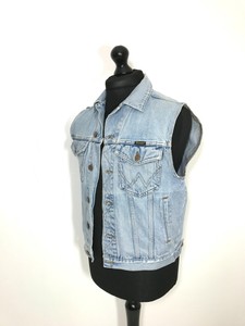 wrangler sleeveless jacket