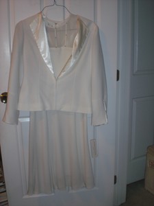 evans mother of the bride outfits