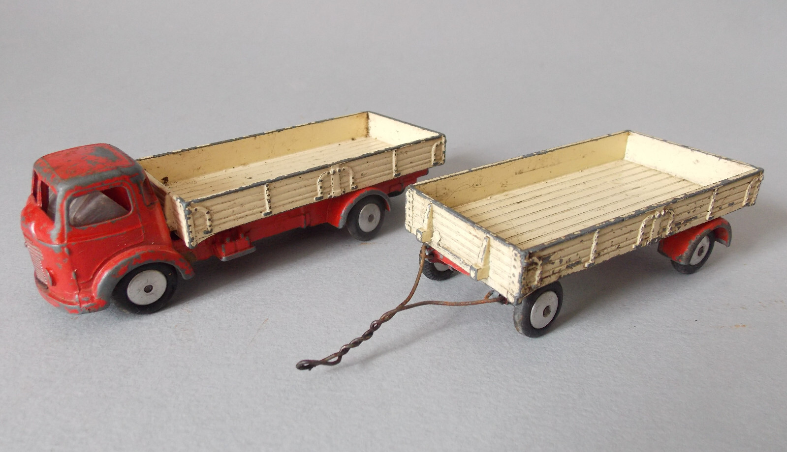 Corgi 452, Commer truck - Free Price Guide & Review