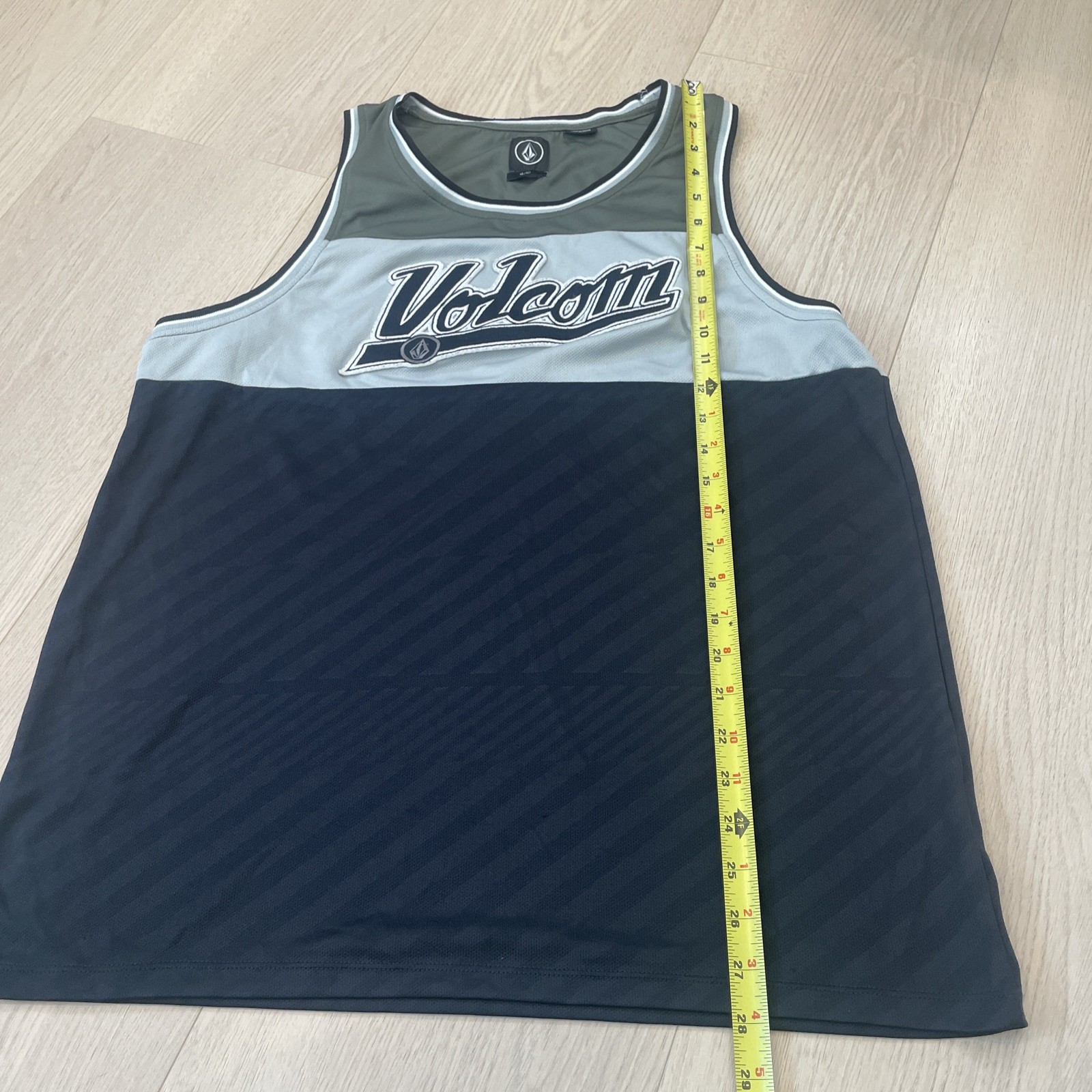 Volcom Mesh Tank Top cursive Stitched Patch acros… - image 5