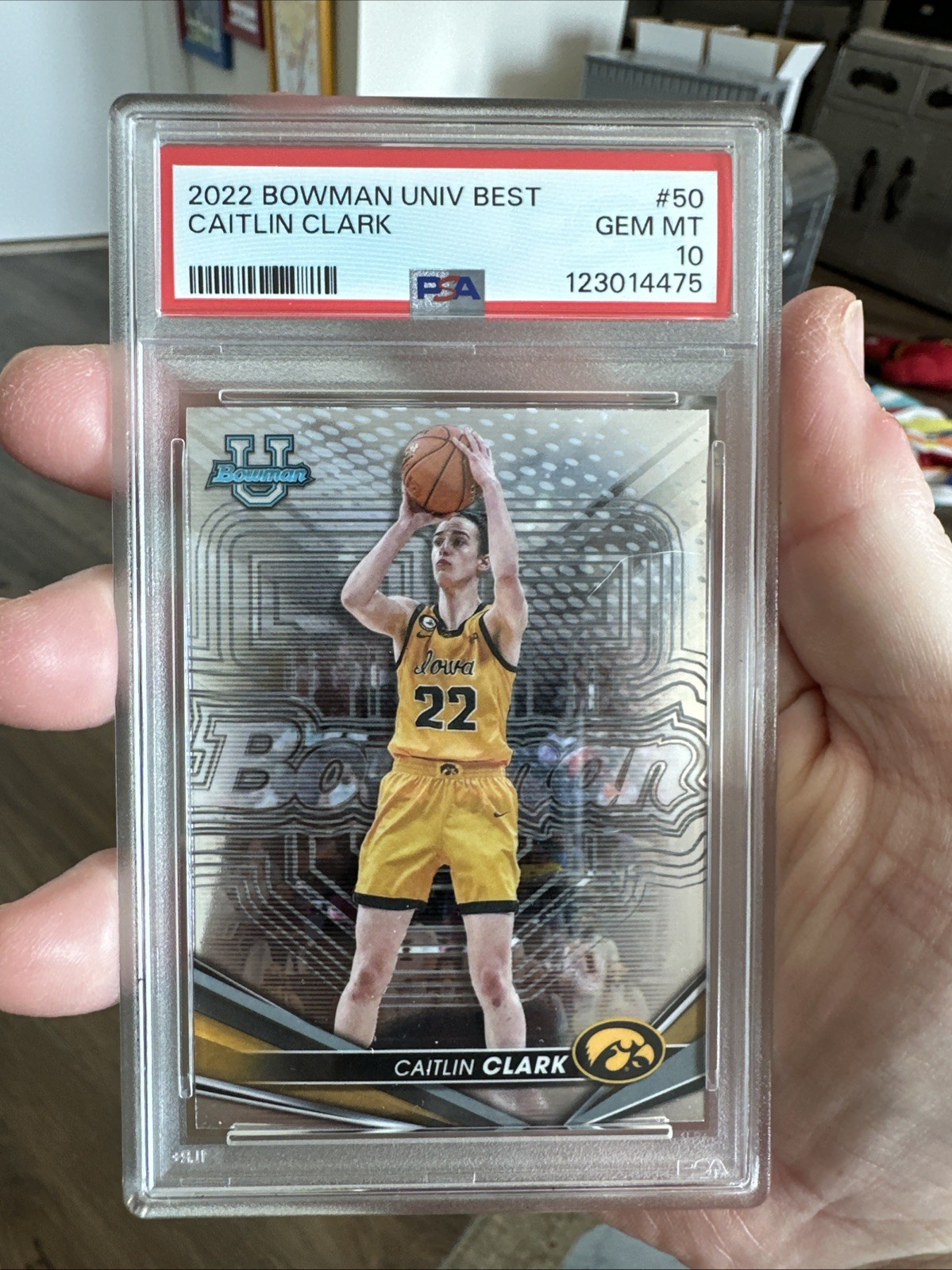 2022 BOWMAN UNIV BEST CAITLIN CLARK PSA 10 view 4