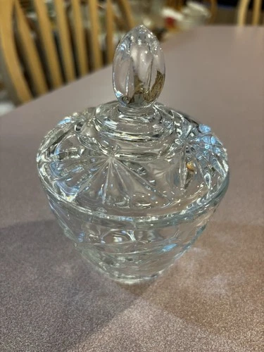 Vintage Anchor Hocking Star Of David Early American Covered Glass Sugar Bowl