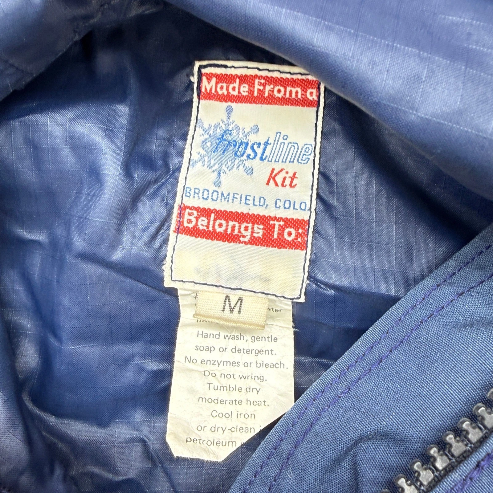 Vintage Frostline Kit Mountain Parka Mens M Navy Blue Hooded Utility Jacket 90s - product detail image 3
