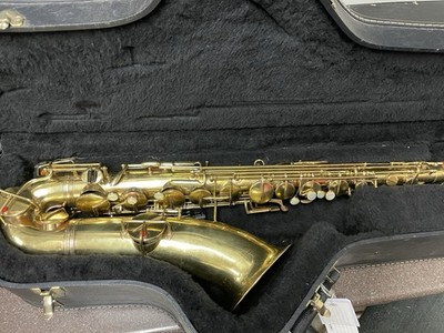 Frank Holton & Co Antique Tenor Saxophone