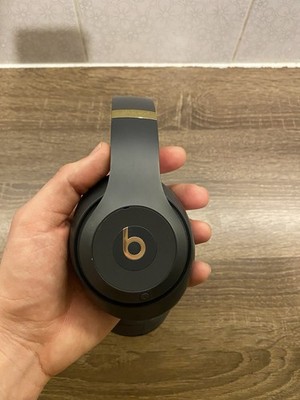 Beats by Dr. Dre Beats Studio3 Wireless Over-Ear Headphones - Shadow Gray