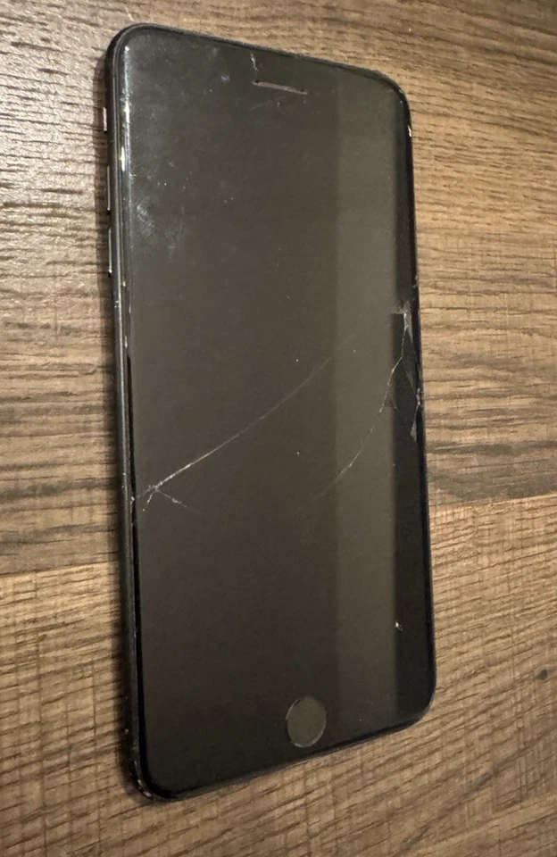 Apple iphone 7 Plus A1784 32GB Black Unlocked FAIR (READ) - Image 2 of 4