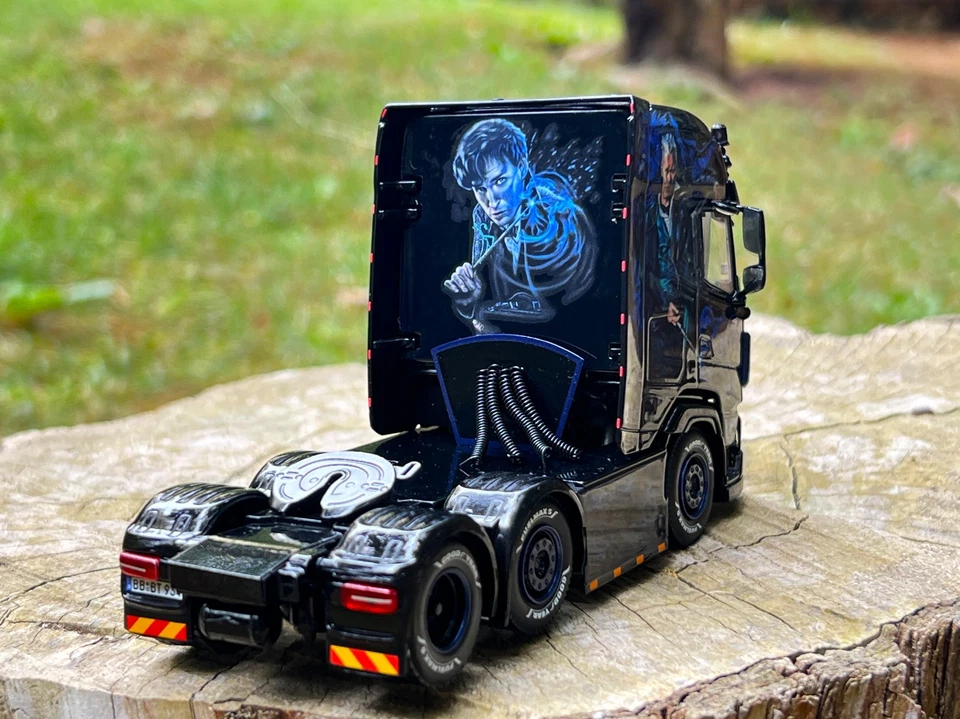 DAF XG+ 6x2 twin steer "Talmon Transporte-German Supertrucks" WSI truck models - Image 3 of 4