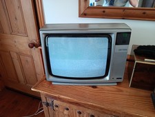 Seltene 1981 Grundig Super Color F-3016 Beschreibung lesen