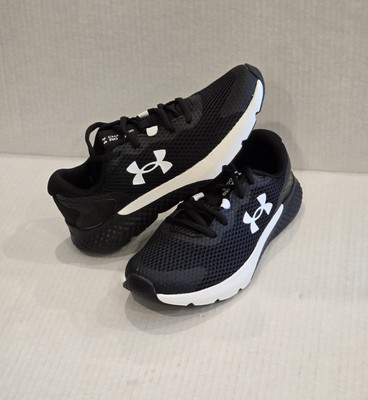 UNDER ARMOUR Charged Rogue 3 Size 4.5 Youth Laufschuhe Running Schuhe NEW 52719B