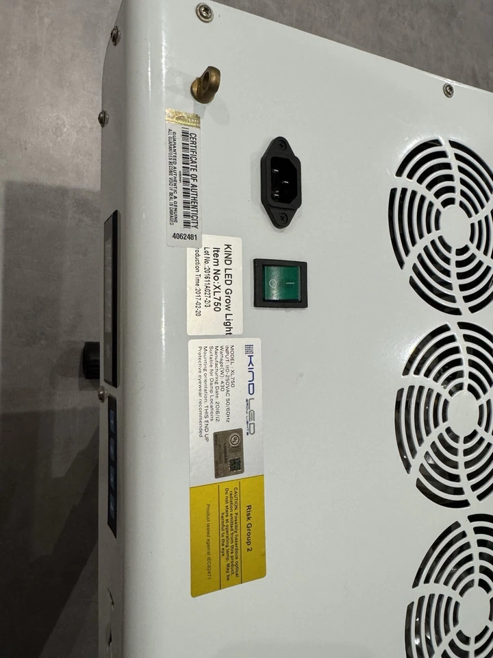 LED Grow Light , Kind LED K5 Series XL750 Grow Lights - Image 2 of 4