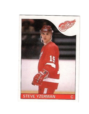 Steve Yzerman 1985-86 Topps Detroit Red Wings 2nd Year Hockey Card