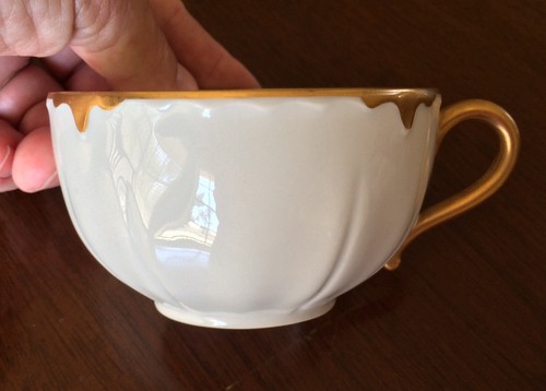 Haviland Limoges Schleiger No. 15 Gold Trim Teacup & Saucer - Picture 4 of 5