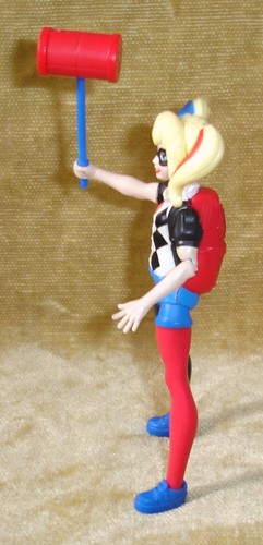 DC COMICS BATMAN - HARLEY QUINN 6" ACTION FIGURE WITH HAMMER - MATTEL 2016 HTF - Picture 4 of 6