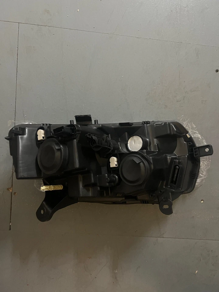 Fits Dacia Sandero 2017 - 2021 Headlight LH Left Hand LHD SUITED EURO VEHICLE - Image 2 of 2