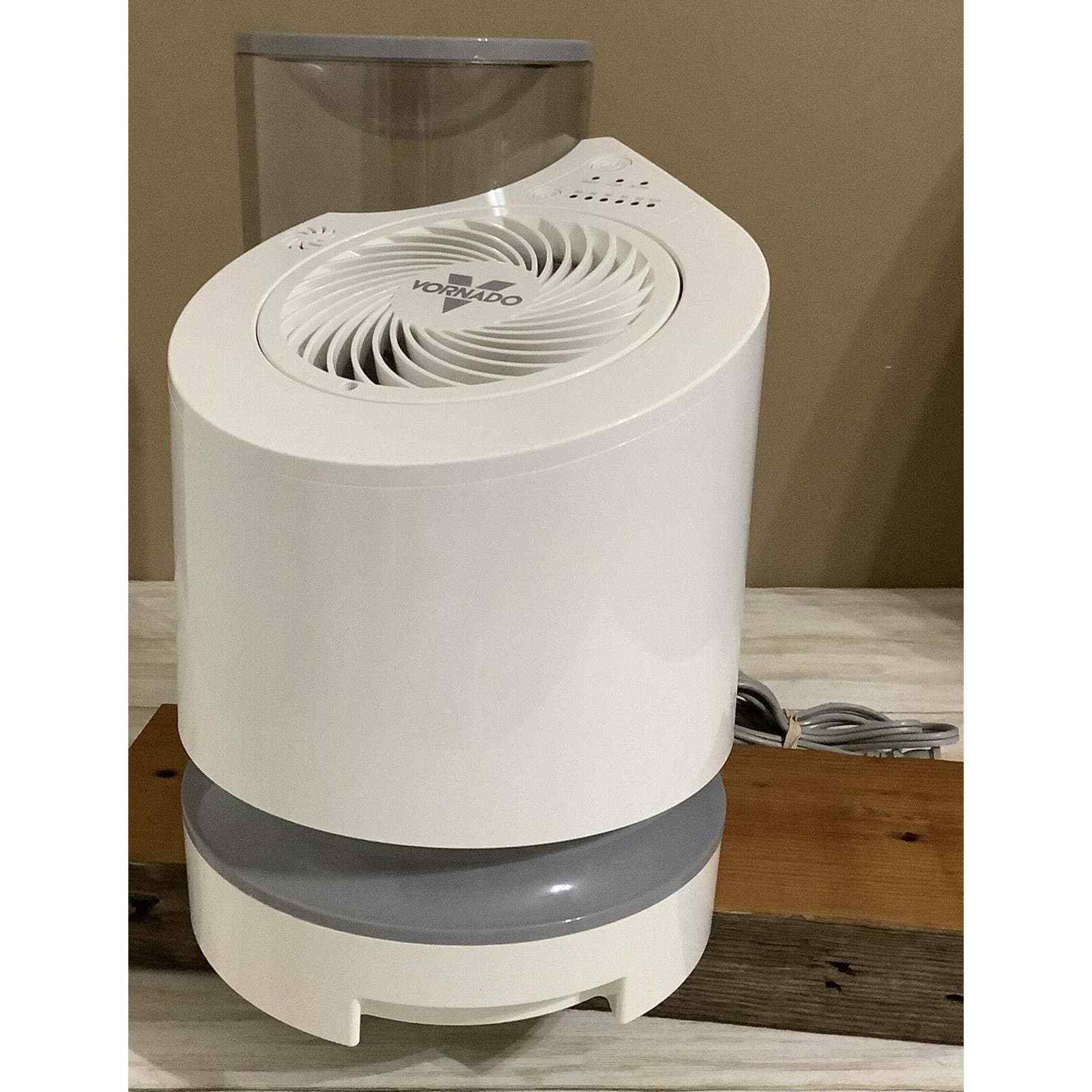 Vornado EV100 Whole Room Humidifier with 1 Gal SimpleTank-Clean-Preowned -  Grandidee Viaggi