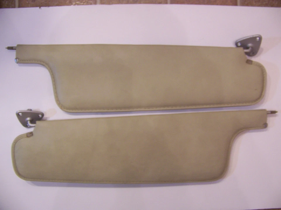 1972 CHRYSLER TAN SUNVISORS NEW YORKER BROUGHAM NEWPORT TOWN & COUNTRY #2879052 - Image 2 of 2