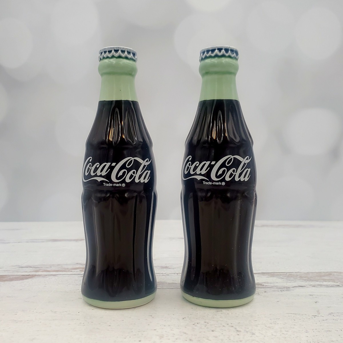 Vintage 1996 Coca-Cola Bottles Ceramic Salt and Pepper Shakers 5