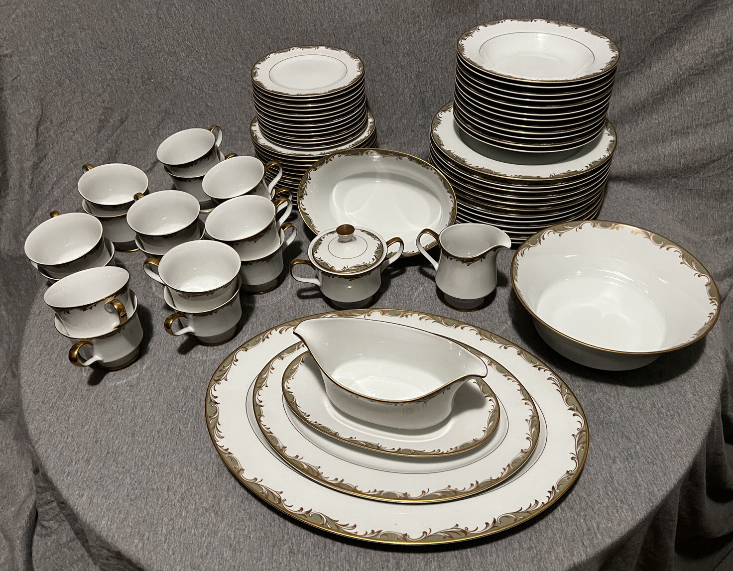 Sango China, Chateau 3627 12 person Setting, and Serving Dishes eBay