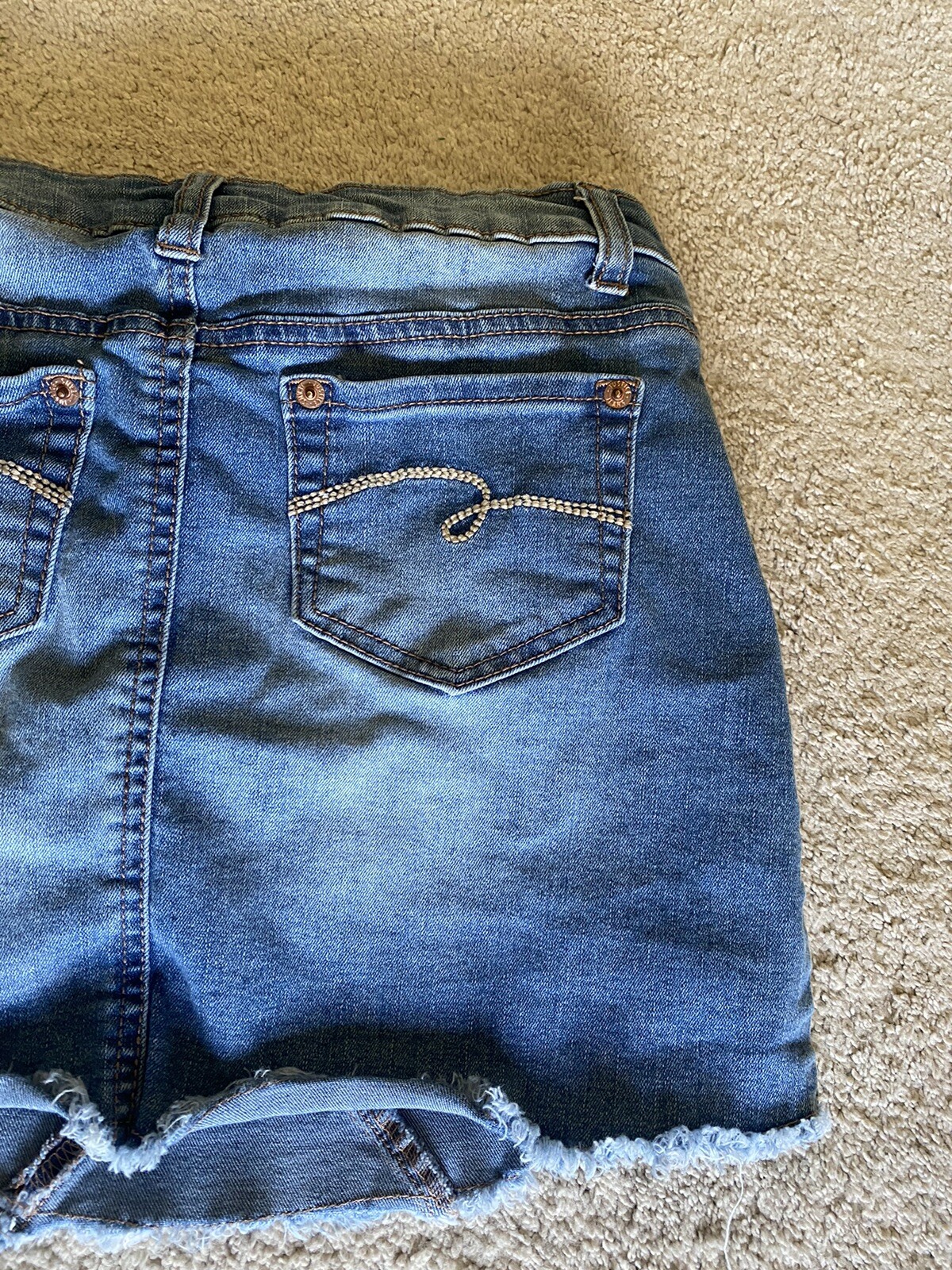 Picture 12 of 12
