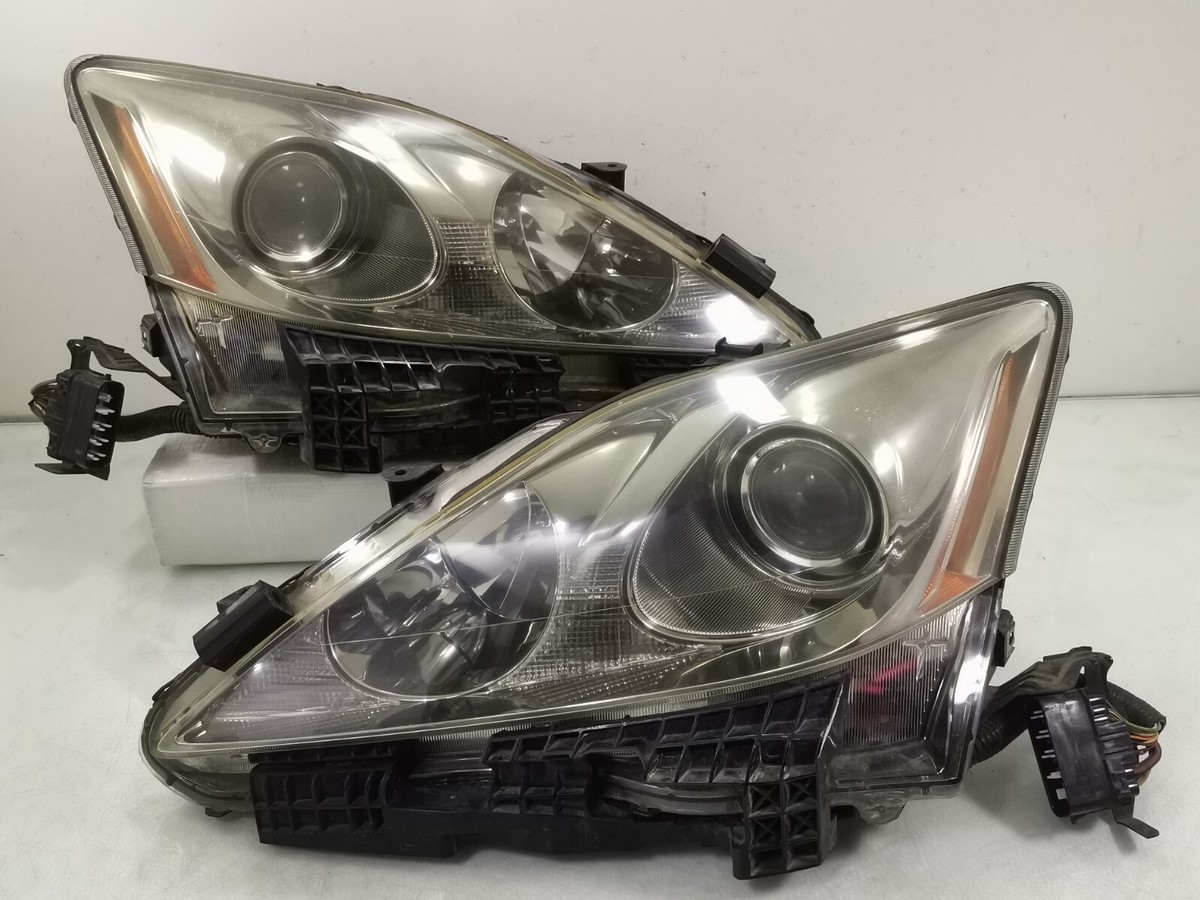 2006-2010 Lexus IS250 IS350 GSE20 Front HID Xenon AFS