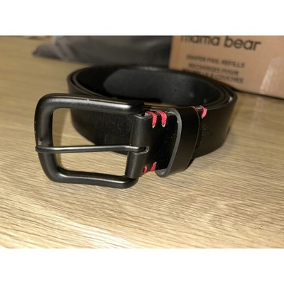 NWT GUESS Black Leather Belt Red Stitching Matte Buckle Mens XL Essential Grudge