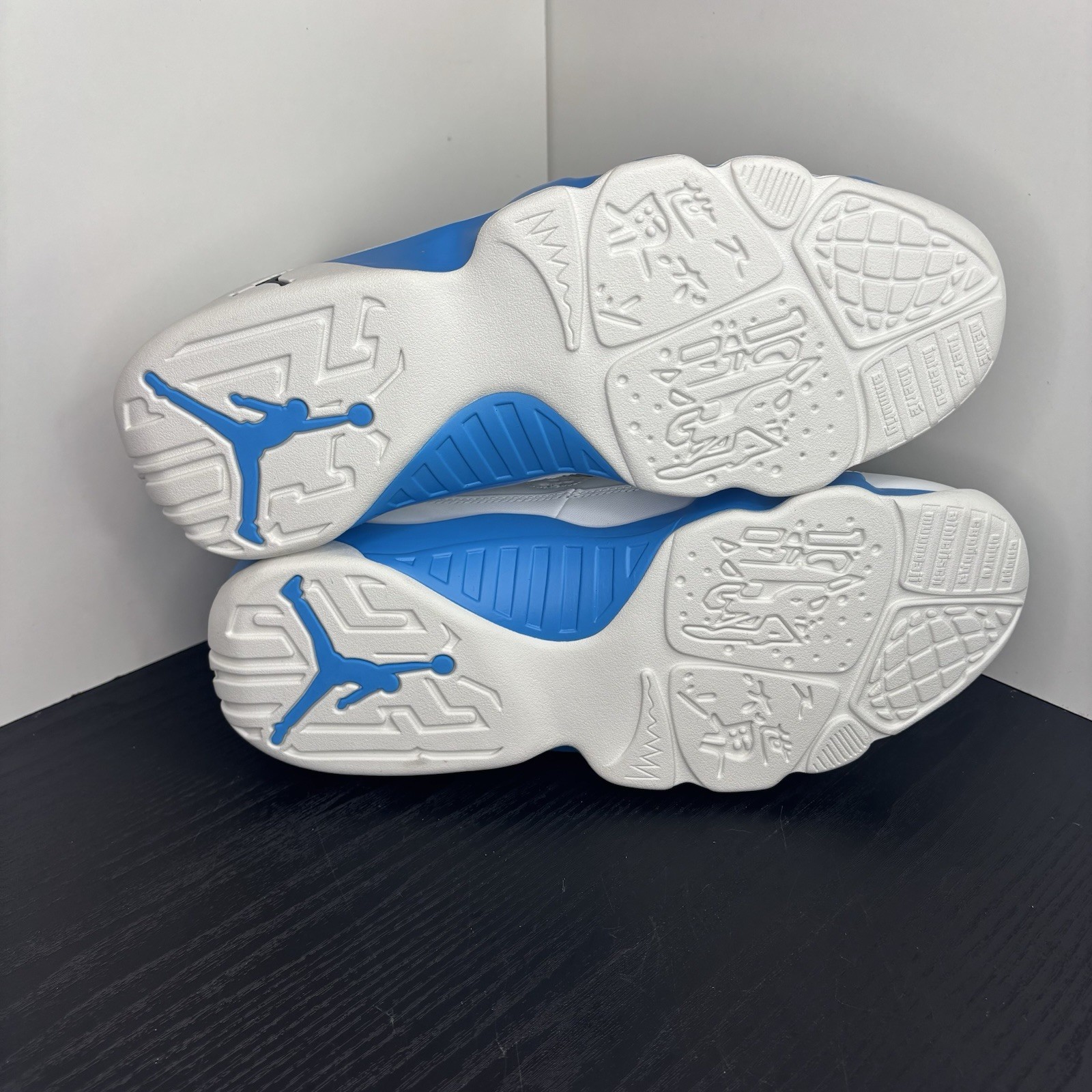 Size 11 - Nike Air Jordan 9 Retro 2024 ‘Powder Blue’ Sneakers (NEW) thumbnail 5