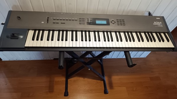 Korg N264