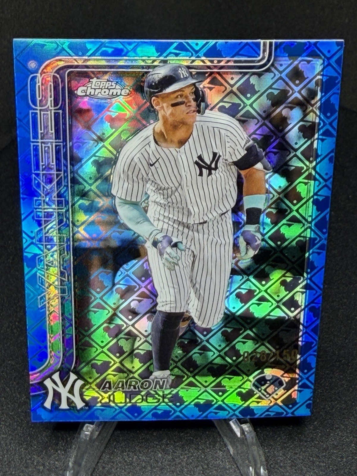 Topps Chrome Logofractor 2025 Aaron Judge Blue Refractor #99 /150 Yankees MLB