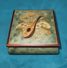 Sorrento Intarsio Inlaid Wood Jewelry Box - 0084