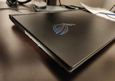 ASUS ROG Strix Scar 15 (RTX 3080 Ti, i9‑12900H 12th, 240Hz QHD, 32GB DDR5 RAM)