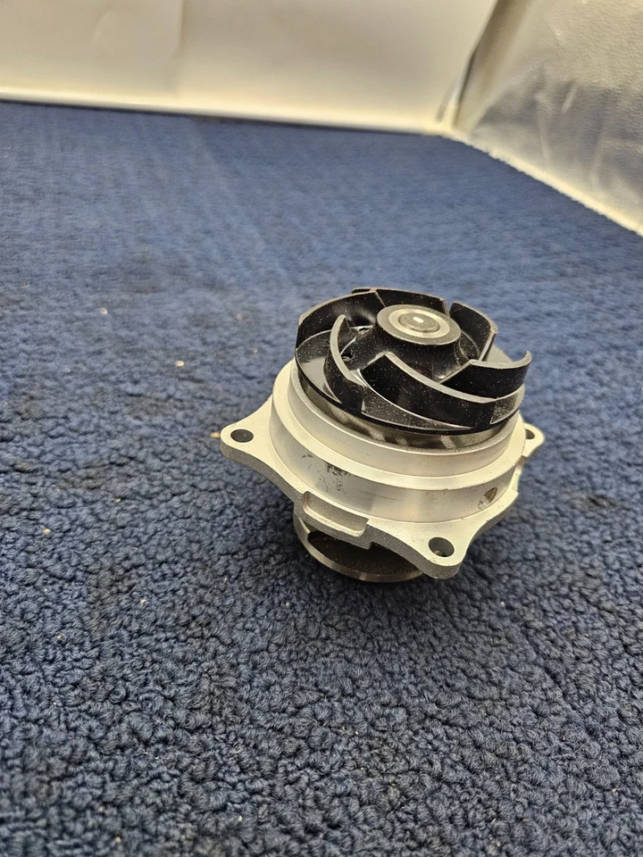 Bomba de agua para Ford Escape Focus 1997-04 Mazda Tribute Mercury Cougar L4 T1156 Foto 2 de 4