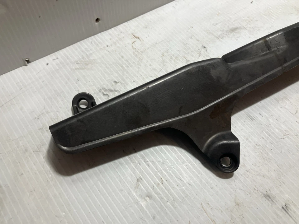 Protector de cadena Honda Cbr600rr 2004 (fabricante original) Foto 3 de 4