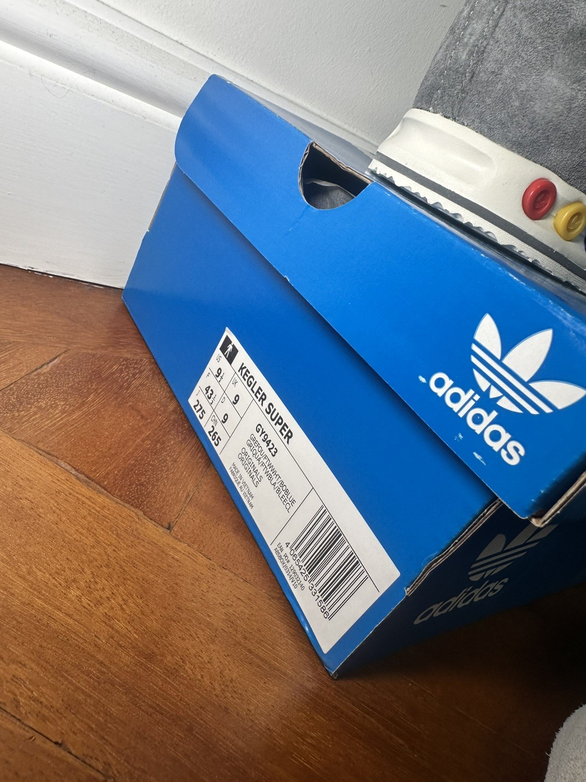 Adidas Kegler Super – UK 9 – Grey / White – Originals – BNWT image 6