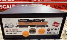 ScaleTrains Rivet Counter Museum HO SDL39  Milwaukee Road #587 DCC/sound/NIB