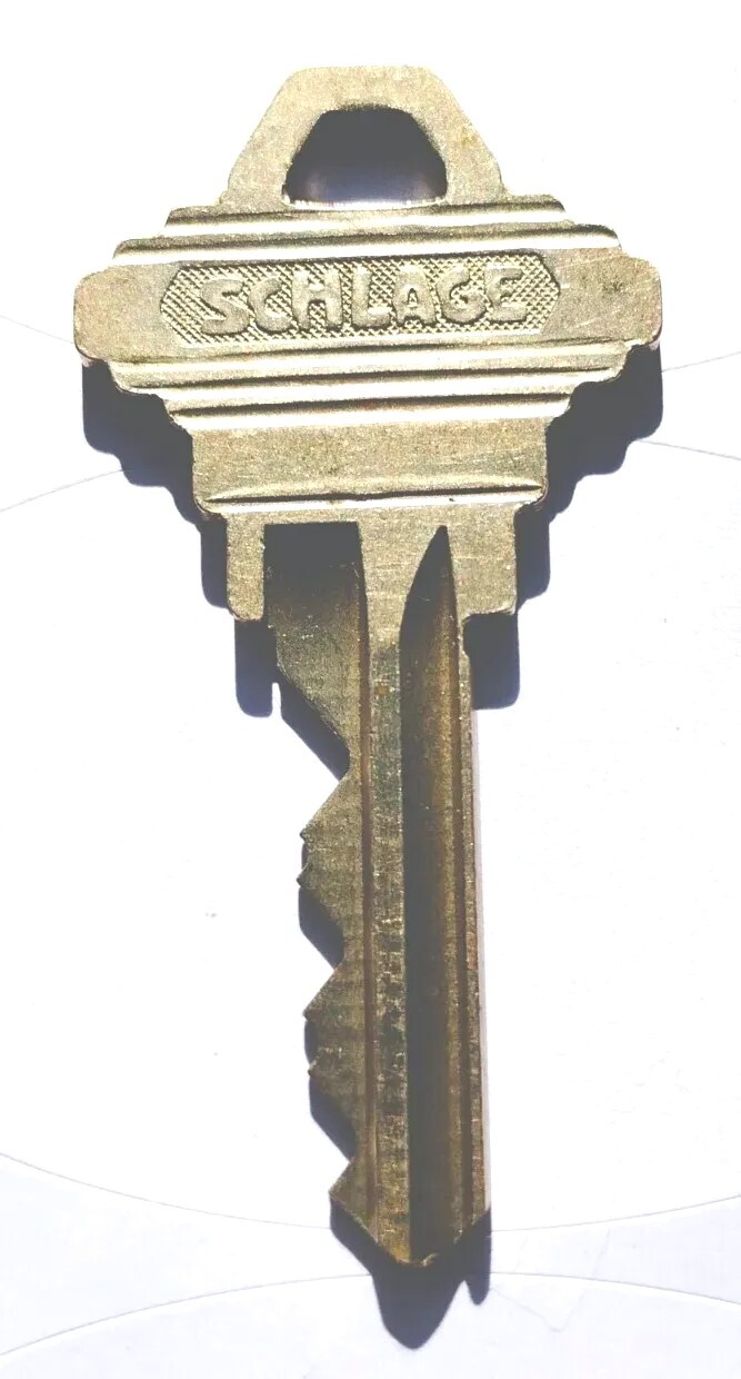 Vintage Key SCHLAGE L83748 C Appx 2