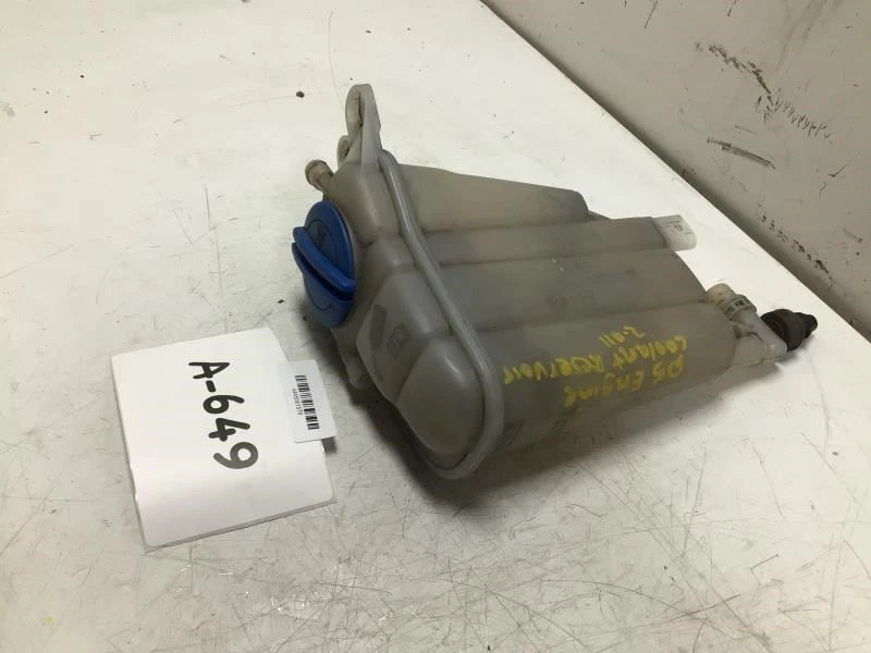 Audi Q5 2.0 TFSI 2011 depósito de refrigerante OEM+ Foto 2 de 4