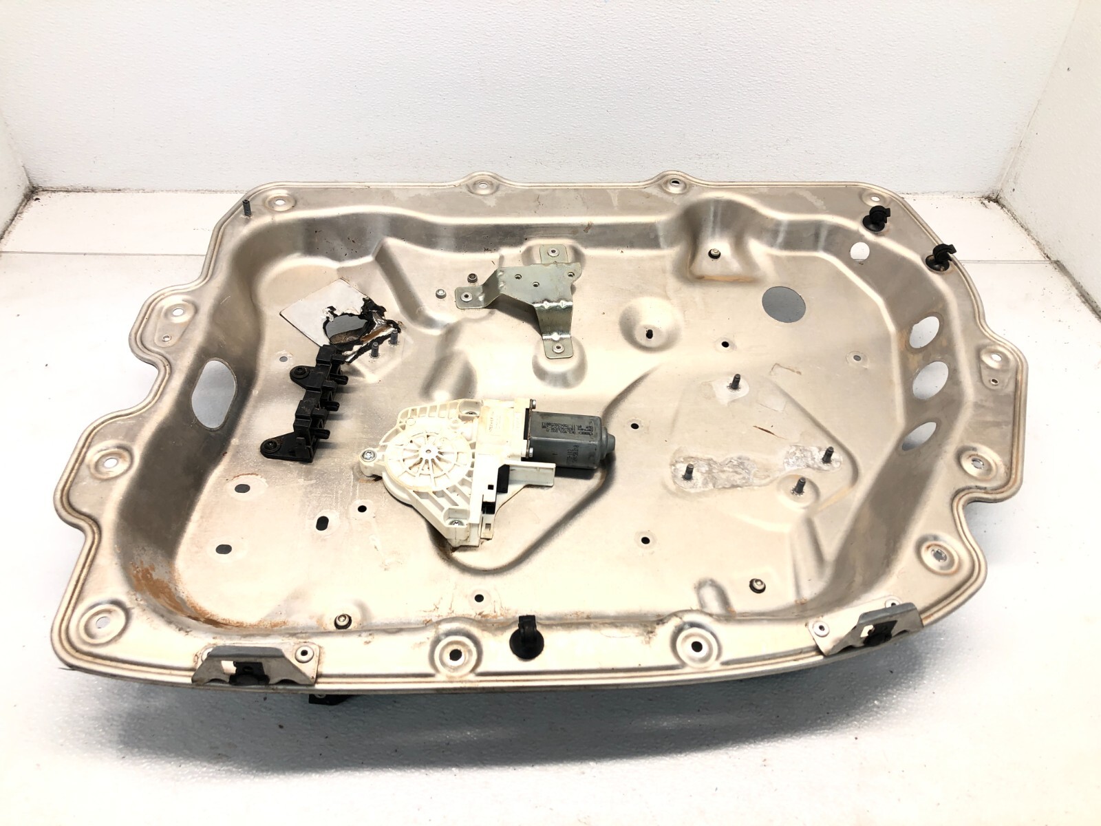2014-2018 BENTLEY FLYING SPUR RIGHT PASS REAR DOOR WINDOW REGULATOR #FOR PARTS