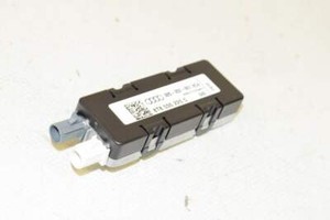 Audi A5 8T 07-12 Antennenverstärker Steuergerät links unten hinten